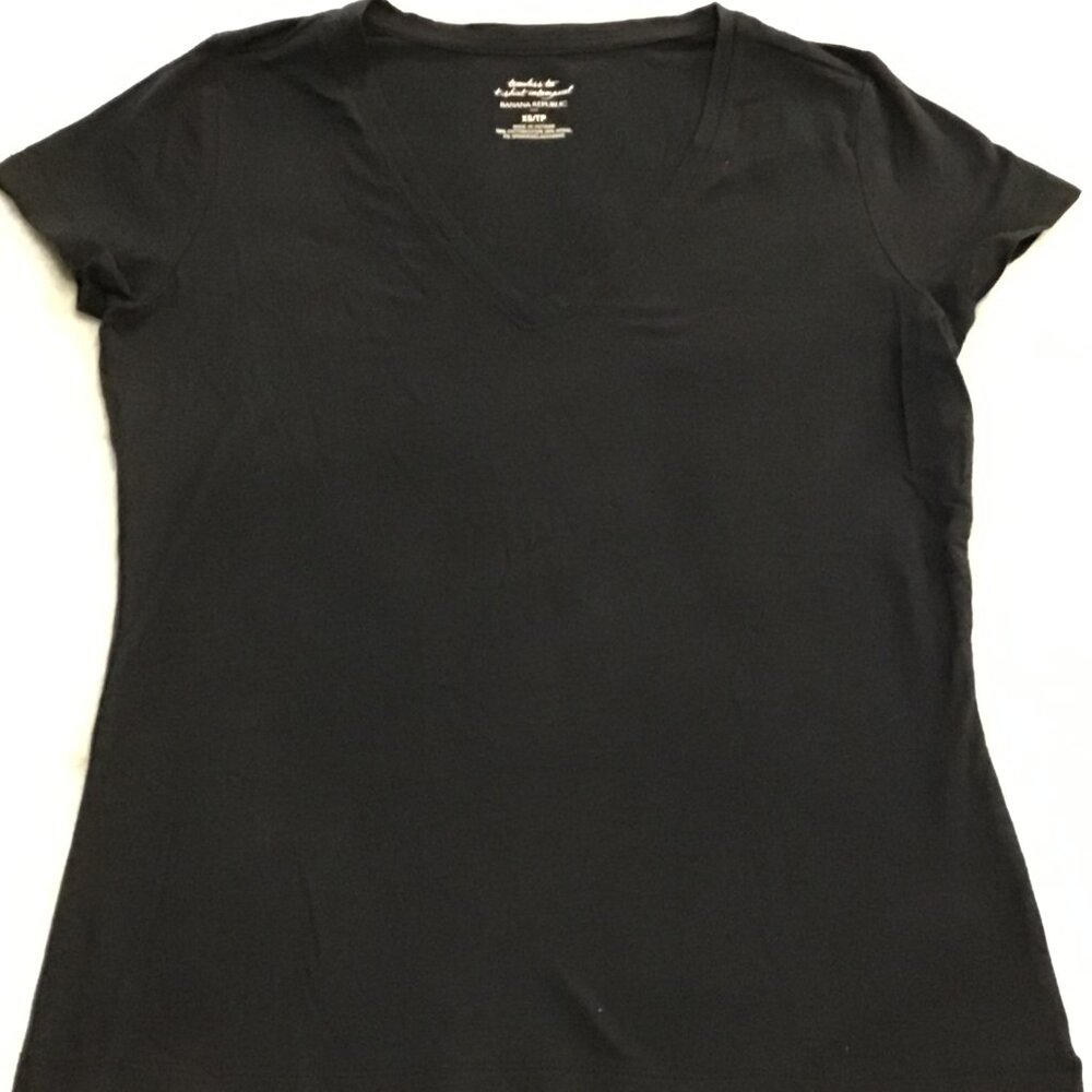 Banana Republic navy blue tee